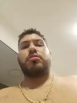 Frank0021 online show from May 2026 10:55:02 AM