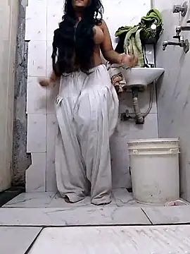 jaanu sex girl online show from November 2025 04:01:01 AM