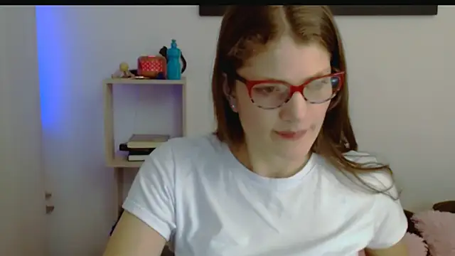 Camila-ventura online show from May 2026 12:11:02 PM