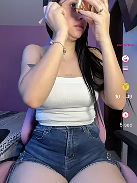 lucy grey25 online show from July 2026 05:37:02 PM
