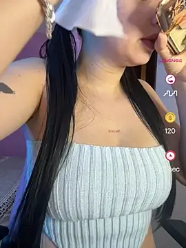 lucy grey25 online show from July 2026 06:00:02 PM