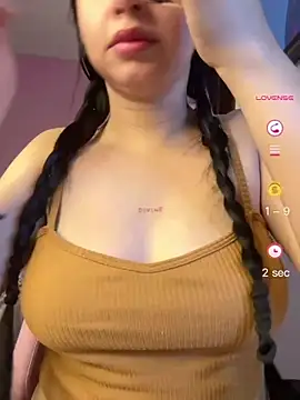 lucy grey25 online show from July 2026 05:49:02 PM