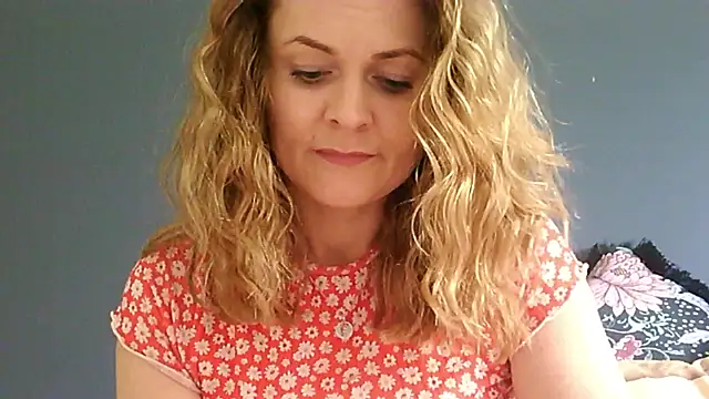 Ginger-bb online show from June 2026 06:08:01 AM
