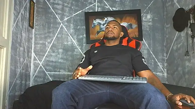 Snapshot of big_blackmen19 chatting on March 2026 02:00:02 AM big blackmen19 online show from March 2026 02:00:02 AM