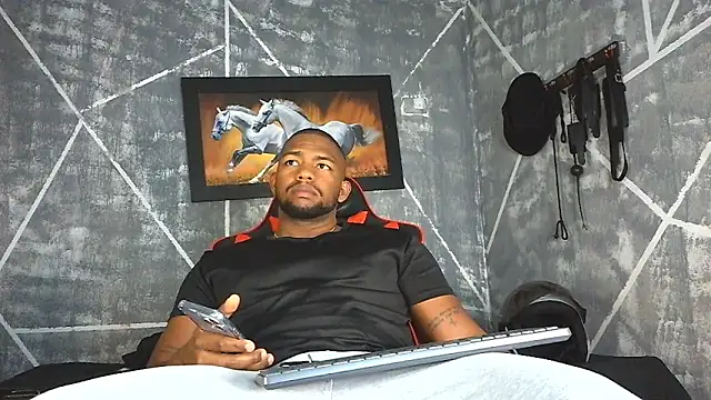 Snapshot of big_blackmen19 chatting on March 2026 01:55:01 PM big blackmen19 online show from March 2026 01:55:01 PM