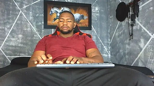 Snapshot of big_blackmen19 chatting on April 2026 01:11:01 PM big blackmen19 online show from April 2026 01:11:01 PM