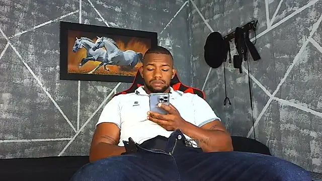 Snapshot of big_blackmen19 chatting on April 2026 12:33:01 PM big blackmen19 online show from April 2026 12:33:01 PM