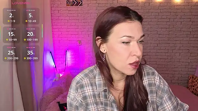 Snapshot of ReginaFoXXXy chatting on February 2026 02:34:01 PM ReginaFoXXXy online show from February 2026 02:34:01 PM