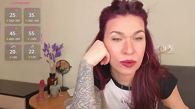 Snapshot of ReginaFoXXXy chatting on March 2026 12:13:01 PM ReginaFoXXXy online show from March 2026 12:13:01 PM