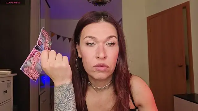 ReginaFoXXXy online show from May 2026 11:59:01 AM