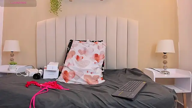 Rachel Donnelly online show from January 2026 04:27:01 AM