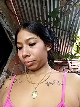 Rous-squir online show from November 2025 12:16:02 PM