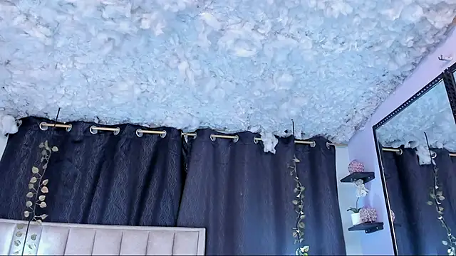 Snapshot of Hanzking01 chatting on November 2025 03:07:01 AM Hanzking01 online show from November 2025 03:07:01 AM