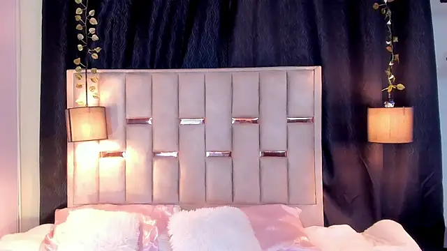 Snapshot of Hanzking01 chatting on November 2025 02:44:02 AM Hanzking01 online show from November 2025 02:44:02 AM