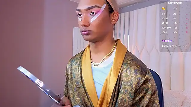 Snapshot of Hanzking01 chatting on April 2026 04:39:01 AM Hanzking01 online show from April 2026 04:39:01 AM