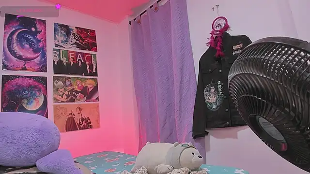 FluffyMelons online show from July 2026 11:01:01 PM
