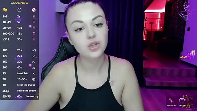 Snapshot of AlisaSkylar chatting on November 2025 05:57:02 PM AlisaSkylar online show from November 2025 05:57:02 PM