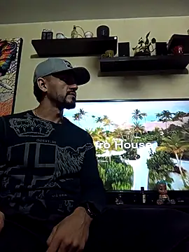 andrusstik online show from November 2025 04:34:01 AM