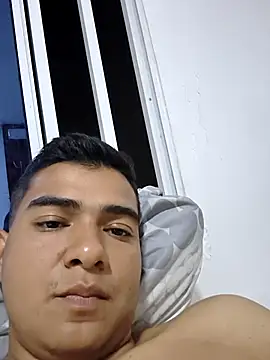 Snapshot of DeivanR_6 chatting on November 2025 04:24:01 AM DeivanR 6 online show from November 2025 04:24:01 AM