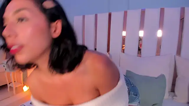 selene phmoon online show from October 2025 04:44:02 AM