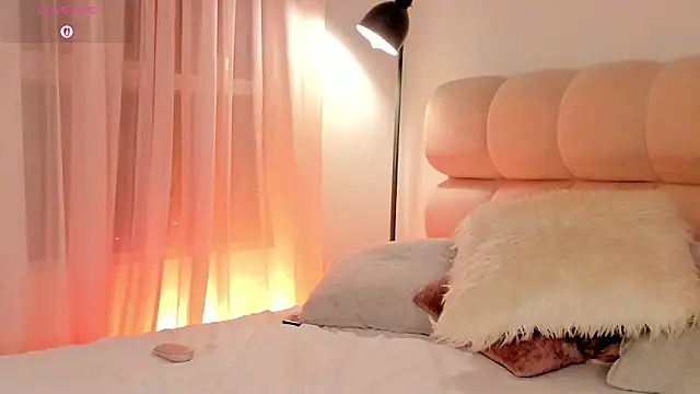 selene phmoon online show from June 2026 11:49:01 PM