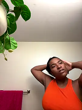 Tu GataLinda online show from September 2025 01:11:01 AM