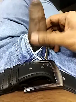 Ajayy01 online show from June 2026 11:29:02 AM