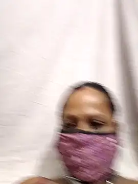 Snapshot of shalubhabhi69 chatting on November 2025 07:04:02 PM shalubhabhi69 online show from November 2025 07:04:02 PM