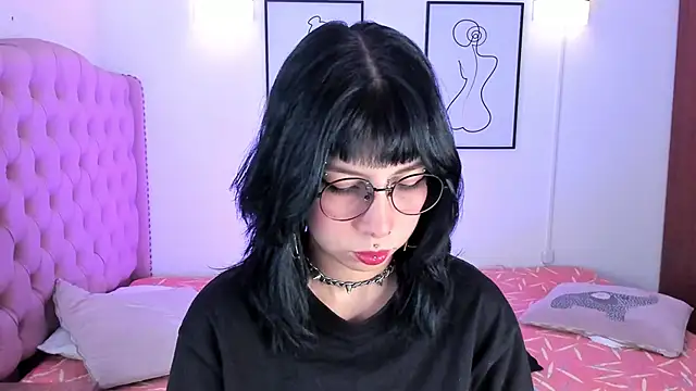 Rose 72 online show from September 2025 06:21:01 PM