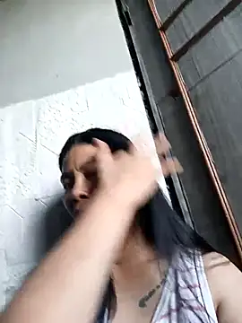 Snapshot of Uniquebeauty32 chatting on March 2026 10:59:02 PM Uniquebeauty32 online show from March 2026 10:59:02 PM