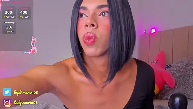 Snapshot of beauty_doll1 chatting on February 2026 02:37:01 AM beauty doll1 online show from February 2026 02:37:01 AM