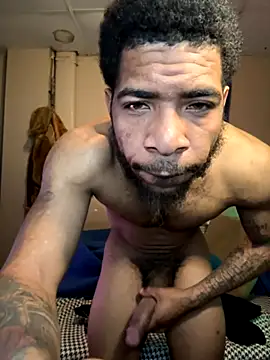 Snapshot of 1mistaGoodWood chatting on November 2025 11:43:02 PM 1mistaGoodWood online show from November 2025 11:43:02 PM