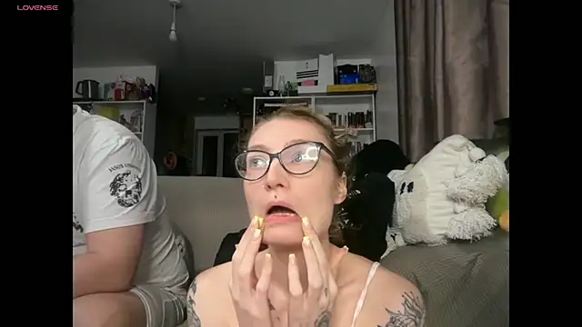 Snapshot of harleyblair chatting on March 2026 10:38:02 PM harleyblair online show from March 2026 10:38:02 PM