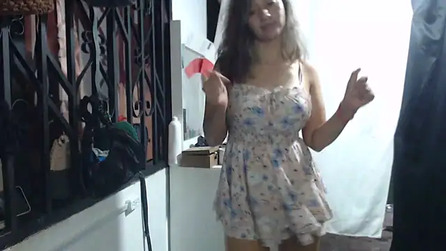 annie clark2 online show from November 2025 08:40:02 PM