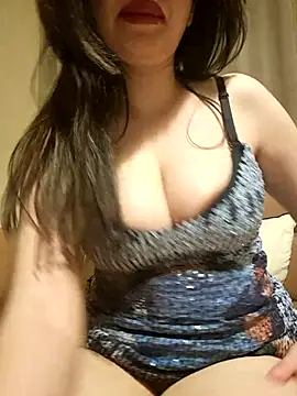 Snapshot of mayaarabian chatting on March 2026 06:37:02 PM mayaarabian online show from March 2026 06:37:02 PM