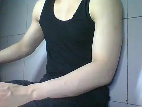 malacobi0 online show from July 2026 07:42:01 PM