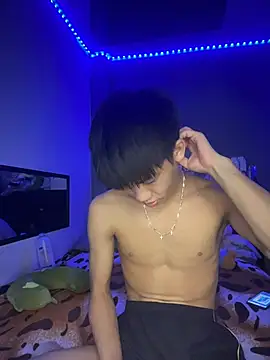 Kailertwink online show from April 2026 11:07:02 PM