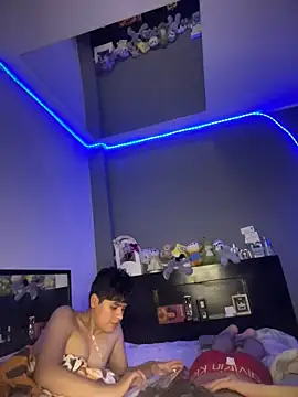 Kailertwink online show from May 2026 03:04:02 AM