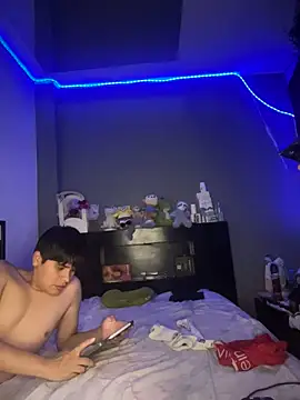 Kailertwink online show from June 2026 06:44:01 PM
