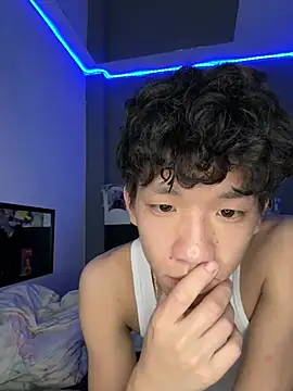 Kailertwink online show from June 2026 09:50:02 PM