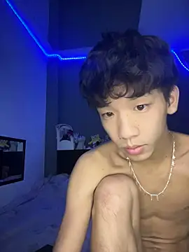Kailertwink online show from June 2026 03:25:02 PM