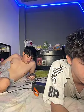 Kailertwink online show from July 2026 03:37:01 AM