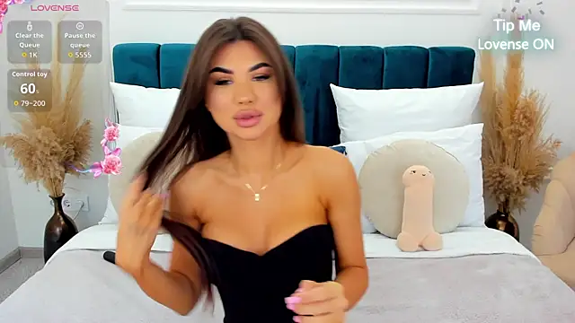 MonCarla online show from June 2026 05:20:01 AM