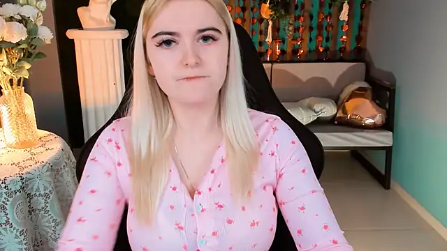 Stef Nicks online show from February 2026 09:07:02 AM