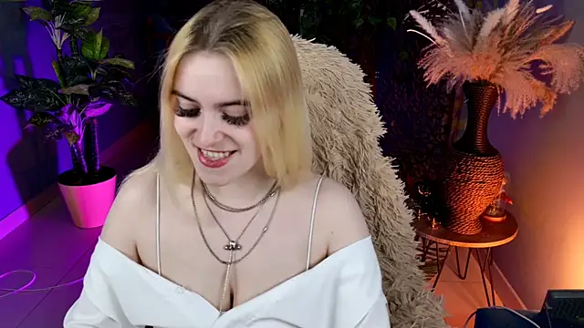 Stef Nicks online show from April 2026 09:04:01 AM