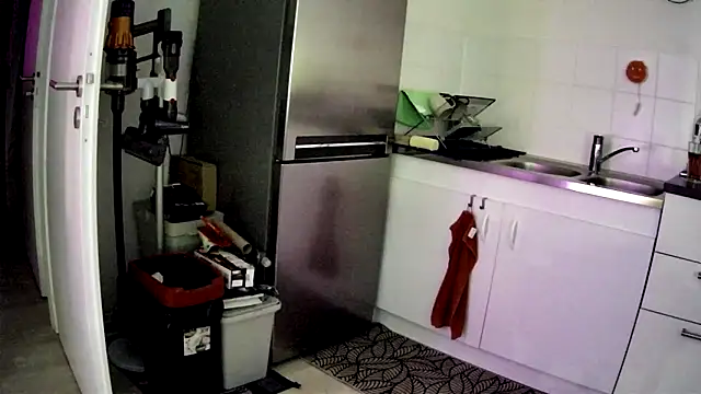 Toysboy67bi online show from October 2025 12:00:01 AM