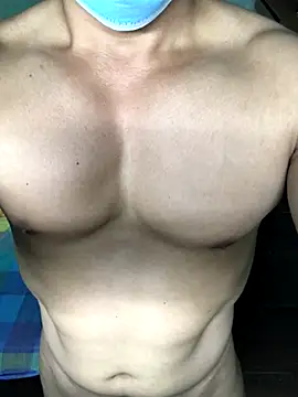 Snapshot of Huynh-duc-huy chatting on November 2025 07:35:02 AM Huynh-duc-huy online show from November 2025 07:35:02 AM