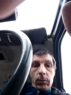 Snapshot of N_i_k_o_l_a_u chatting on December 2025 11:38:02 AM N i k o l a u online show from December 2025 11:38:02 AM