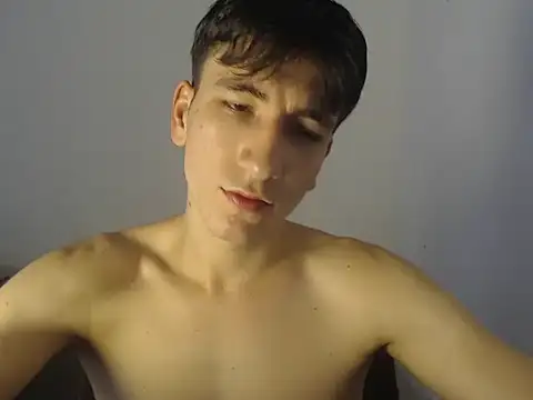 younewmaster online show from September 2025 07:06:02 PM