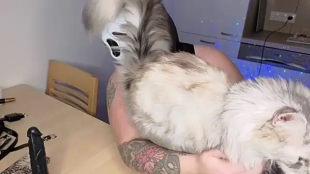 Snapshot of MaeNoir chatting on October 2025 10:33:02 PM MaeNoir online show from October 2025 10:33:02 PM